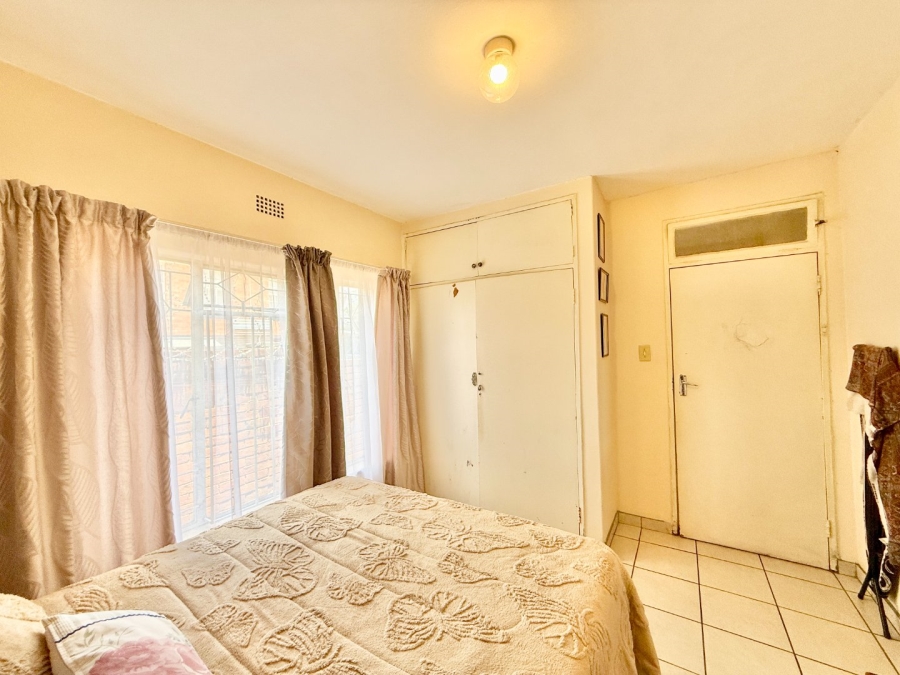 2 Bedroom Property for Sale in West Turffontein Gauteng