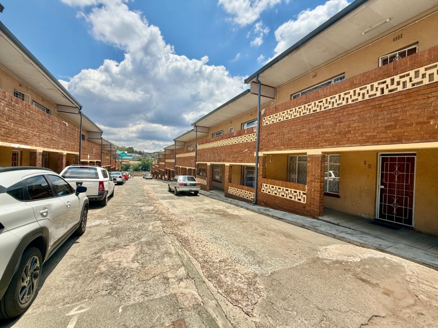 2 Bedroom Property for Sale in West Turffontein Gauteng