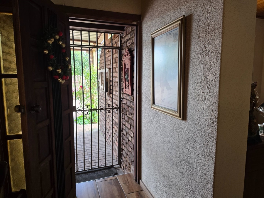 3 Bedroom Property for Sale in Vanderbijlpark Sw 2 Gauteng