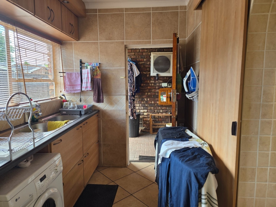 3 Bedroom Property for Sale in Vanderbijlpark Sw 2 Gauteng