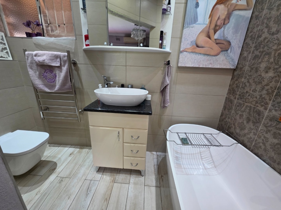 3 Bedroom Property for Sale in Vanderbijlpark Sw 2 Gauteng