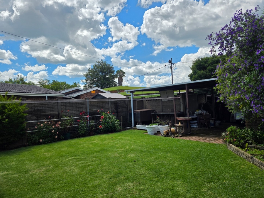 3 Bedroom Property for Sale in Vanderbijlpark Sw 2 Gauteng