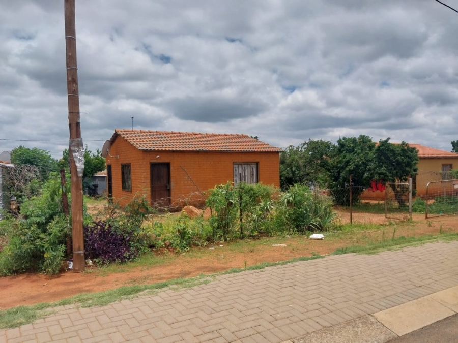 2 Bedroom Property for Sale in Soshanguve L Gauteng