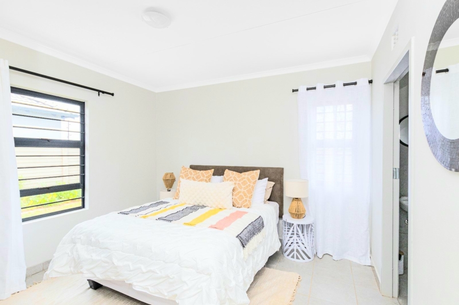 2 Bedroom Property for Sale in Protea Glen Gauteng