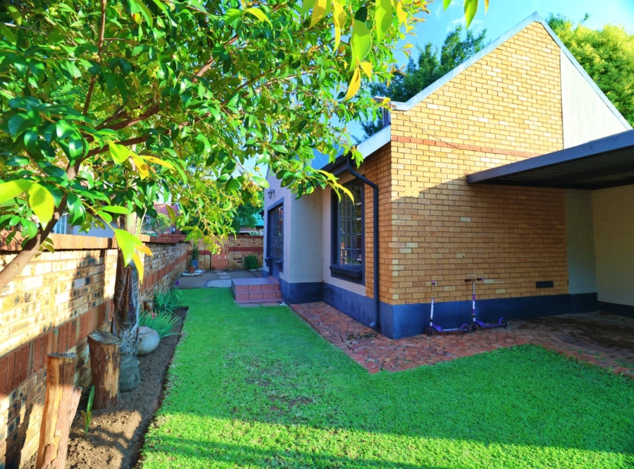 4 Bedroom Property for Sale in Equestria Gauteng