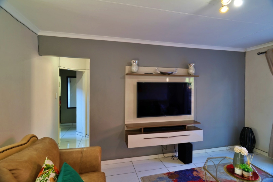 4 Bedroom Property for Sale in Equestria Gauteng
