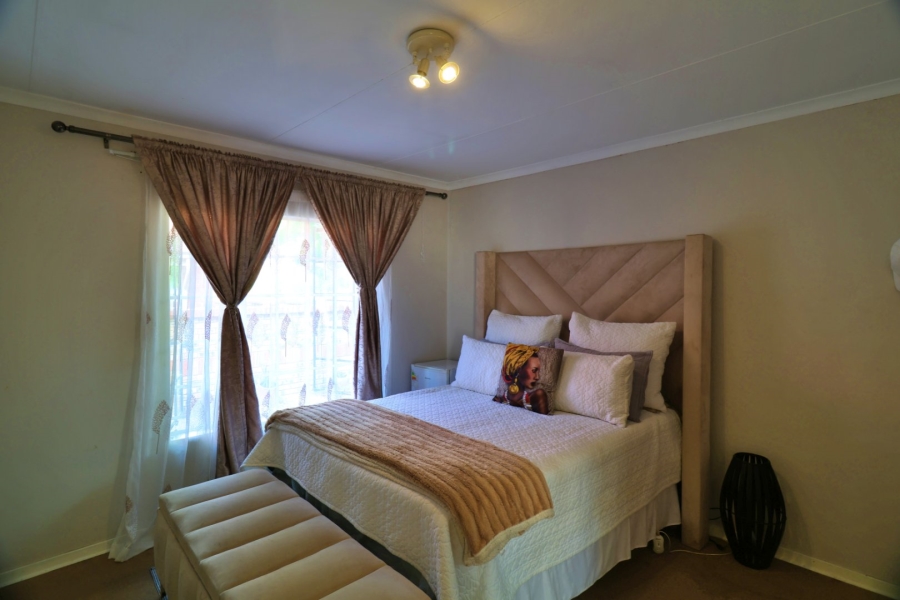 4 Bedroom Property for Sale in Equestria Gauteng