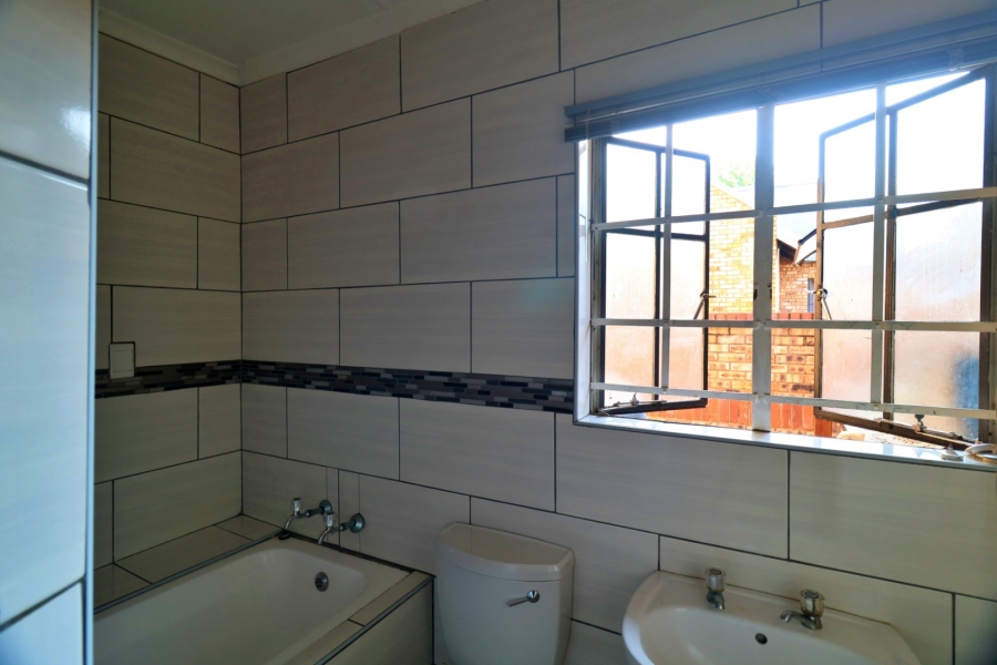 4 Bedroom Property for Sale in Equestria Gauteng