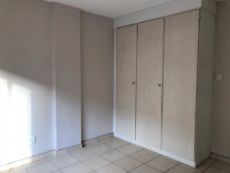 To Let  Bedroom Property for Rent in Die Hoewes Gauteng