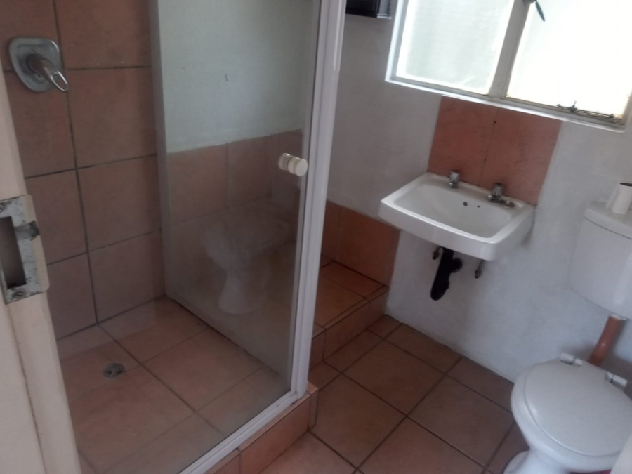 To Let 1 Bedroom Property for Rent in Eden Glen Gauteng