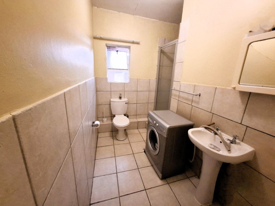 To Let 2 Bedroom Property for Rent in Hillcrest Gauteng
