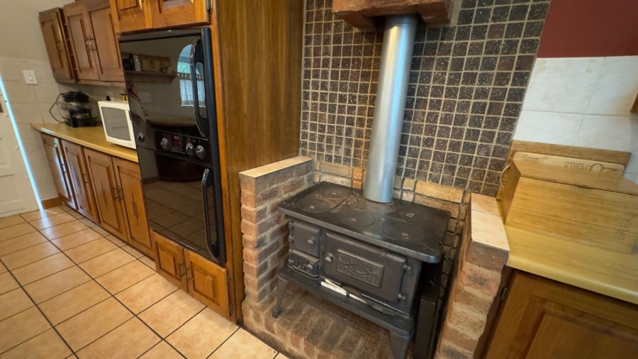 3 Bedroom Property for Sale in Clubview West Gauteng