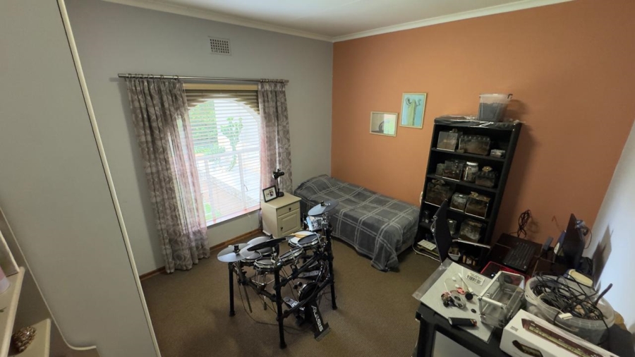 3 Bedroom Property for Sale in Clubview West Gauteng