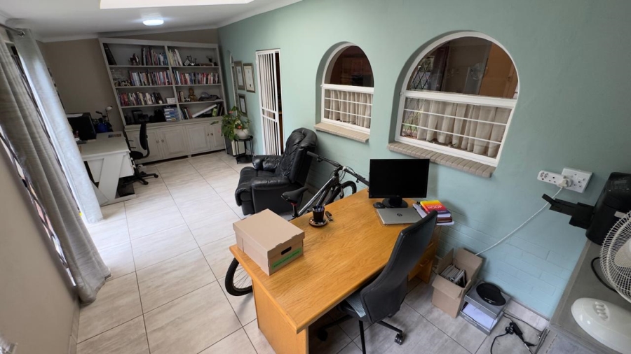 3 Bedroom Property for Sale in Clubview West Gauteng