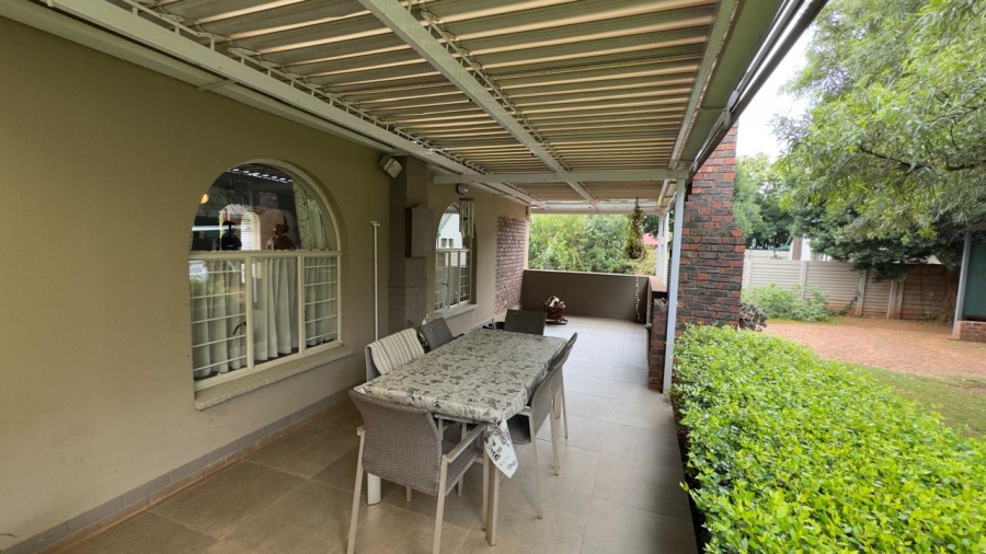 3 Bedroom Property for Sale in Clubview West Gauteng