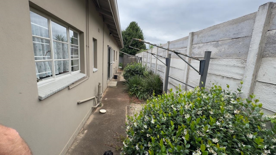 3 Bedroom Property for Sale in Clubview West Gauteng