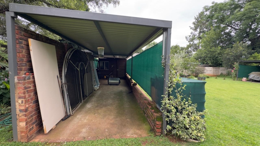 3 Bedroom Property for Sale in Clubview West Gauteng