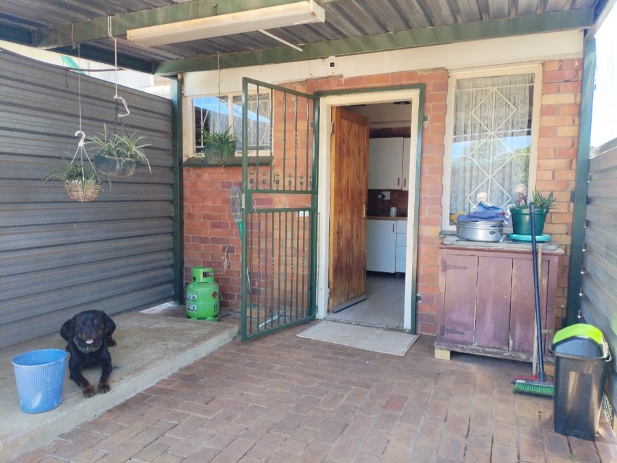 3 Bedroom Property for Sale in Selection Park Gauteng