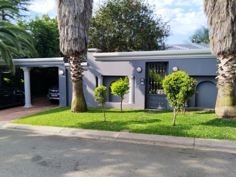 To Let 6 Bedroom Property for Rent in Fourways Gauteng