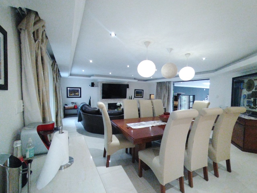 To Let 6 Bedroom Property for Rent in Fourways Gauteng