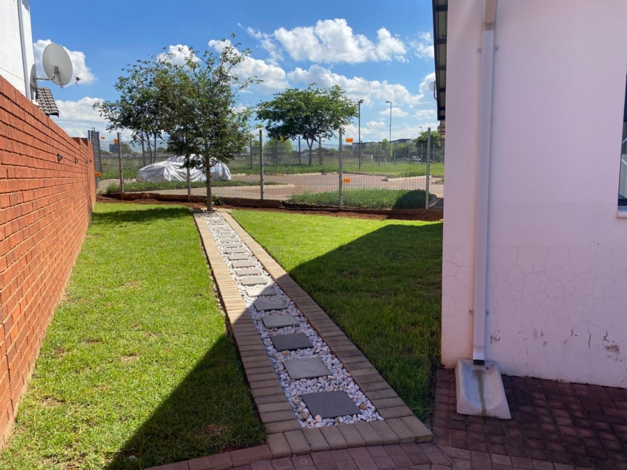 To Let 2 Bedroom Property for Rent in Parkdene Gauteng