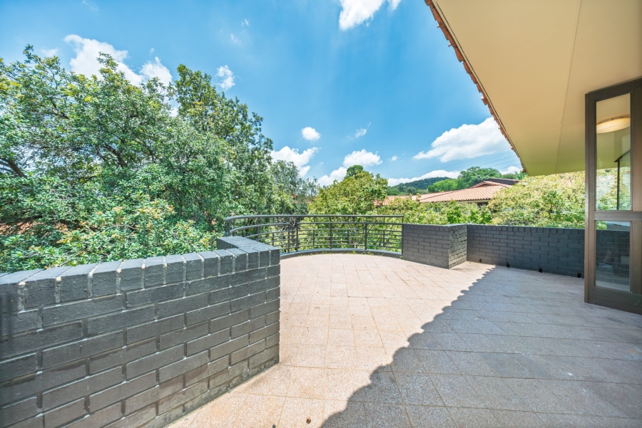 2 Bedroom Property for Sale in Essexwold Gauteng