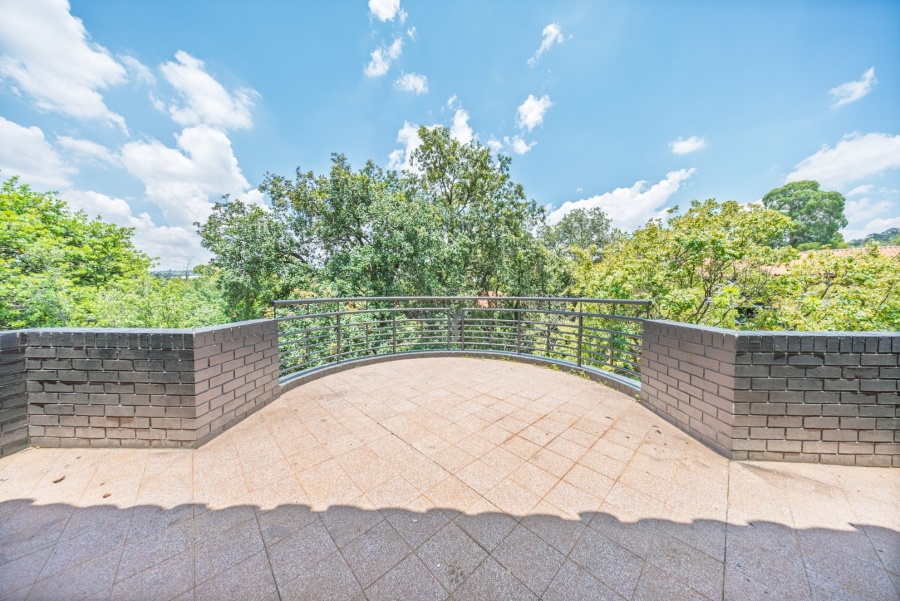 2 Bedroom Property for Sale in Essexwold Gauteng