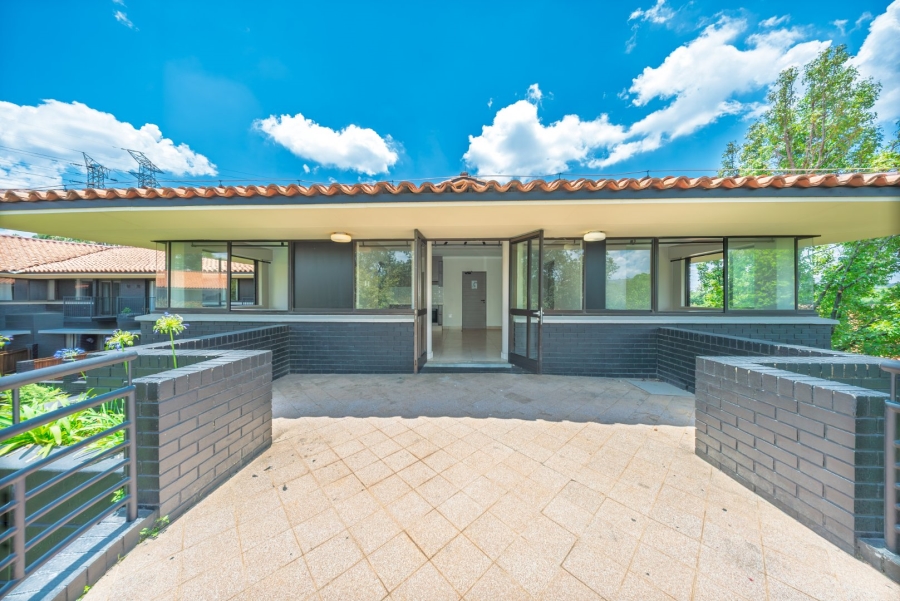 2 Bedroom Property for Sale in Essexwold Gauteng