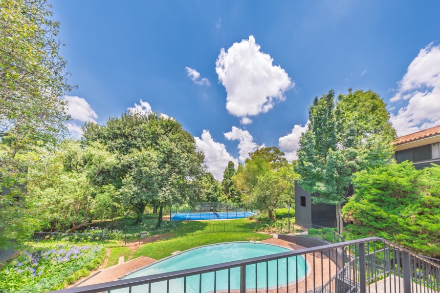 2 Bedroom Property for Sale in Essexwold Gauteng