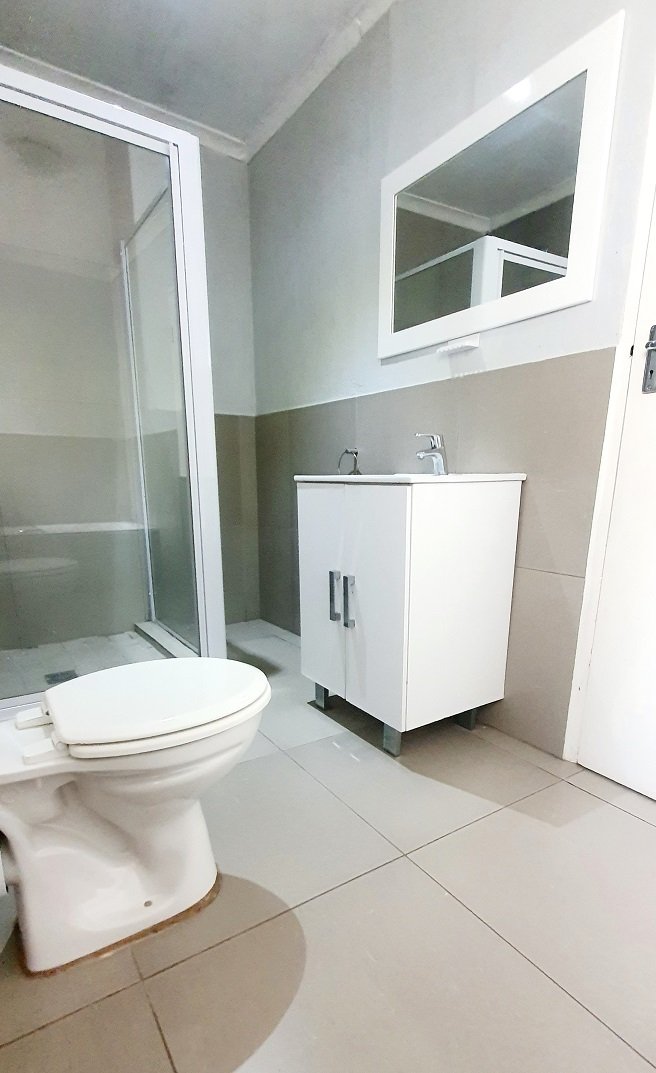 3 Bedroom Property for Sale in Nieuw Muckleneuk Gauteng