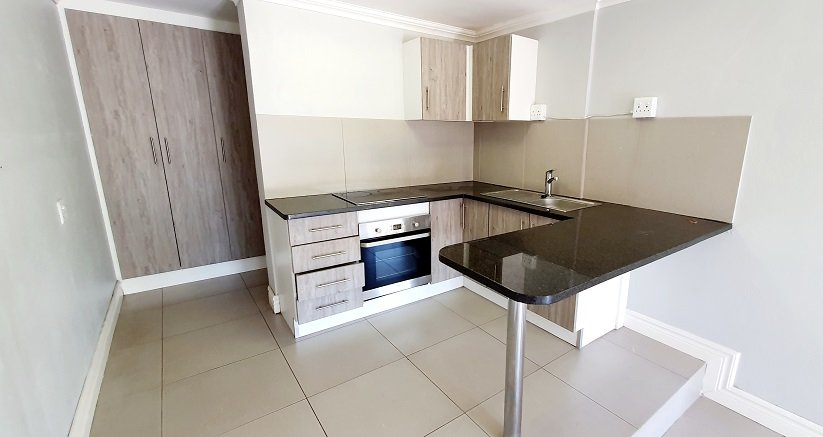 3 Bedroom Property for Sale in Nieuw Muckleneuk Gauteng