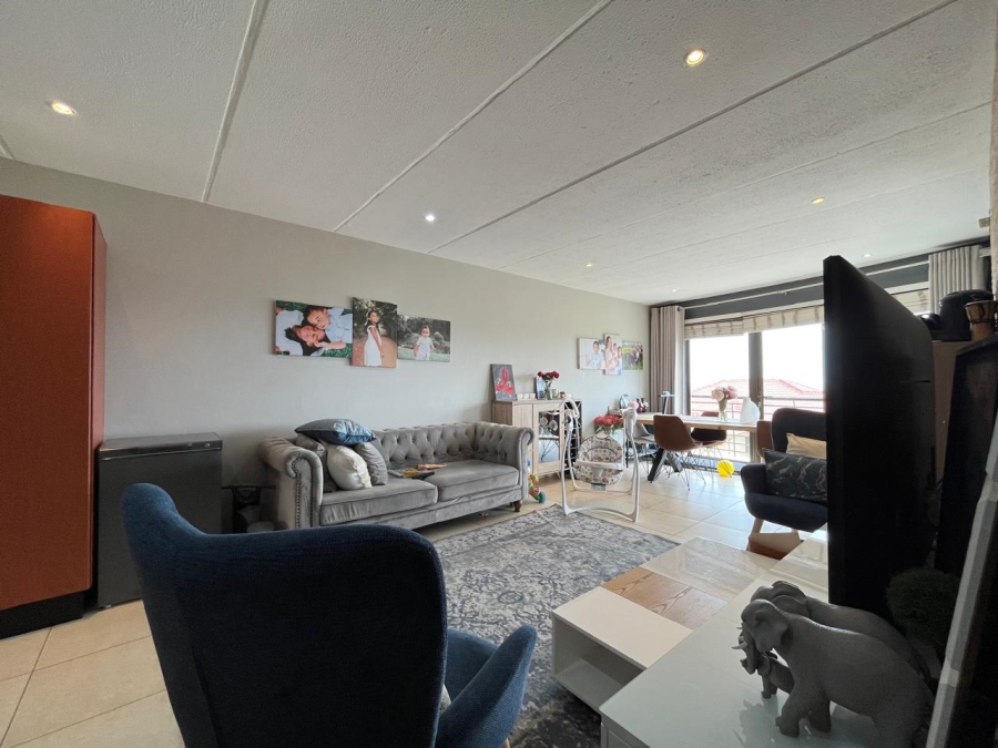 To Let  Bedroom Property for Rent in Bassonia Rock Gauteng