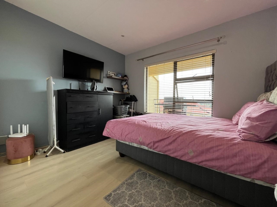 To Let  Bedroom Property for Rent in Bassonia Rock Gauteng