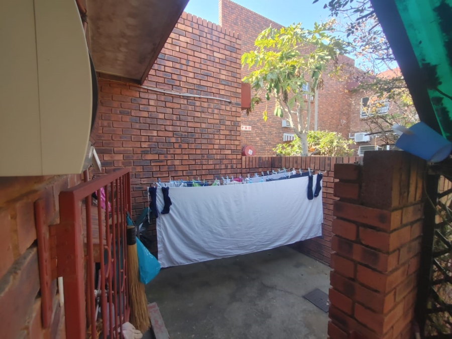 1 Bedroom Property for Sale in Villieria Gauteng