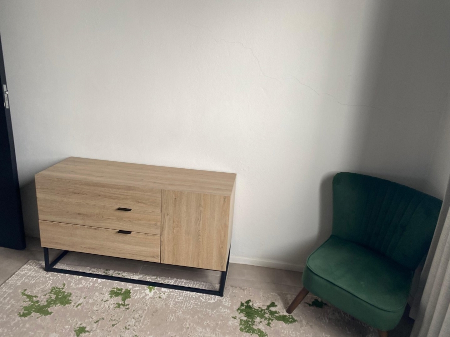 To Let 1 Bedroom Property for Rent in Sandton Central Gauteng