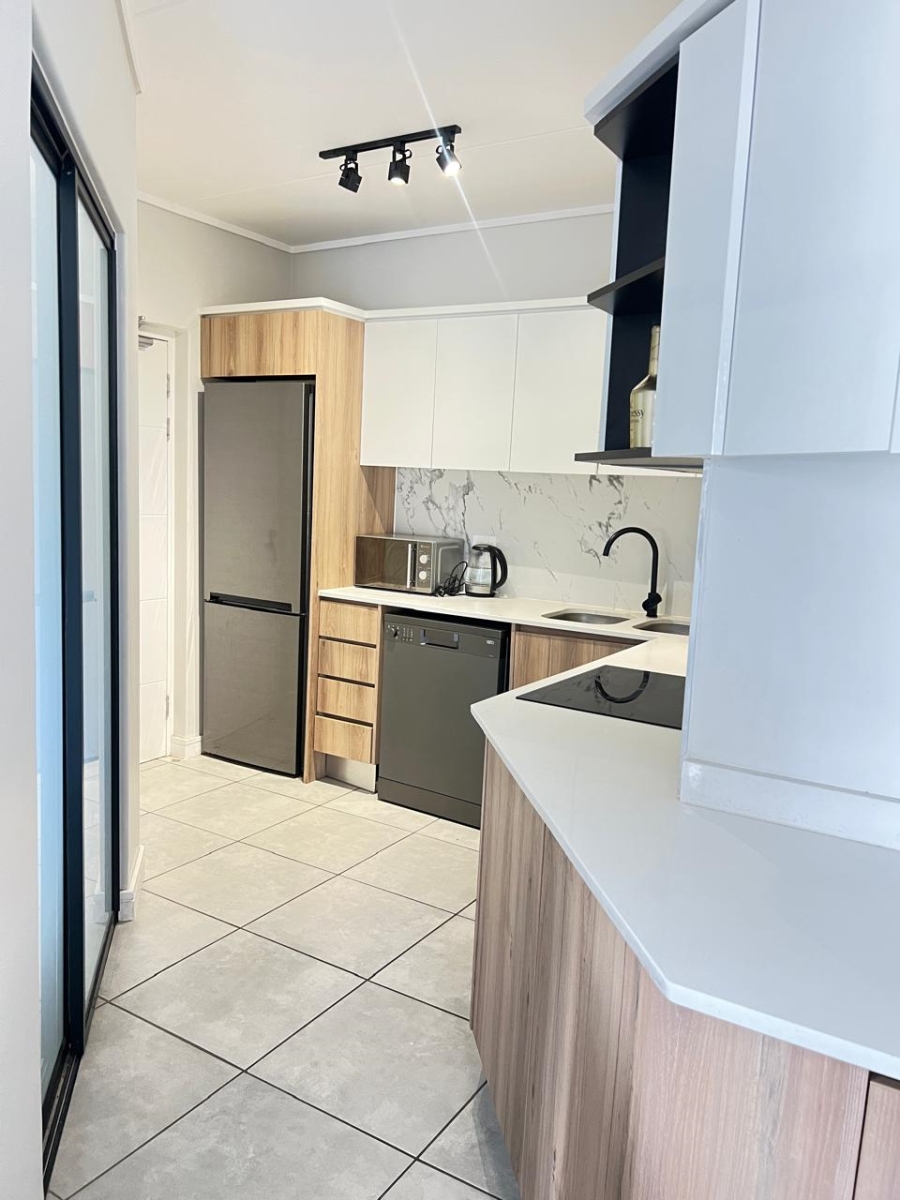 To Let 1 Bedroom Property for Rent in Waterfall Gauteng