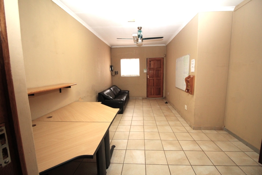 To Let commercial Property for Rent in Lyttelton Manor Gauteng