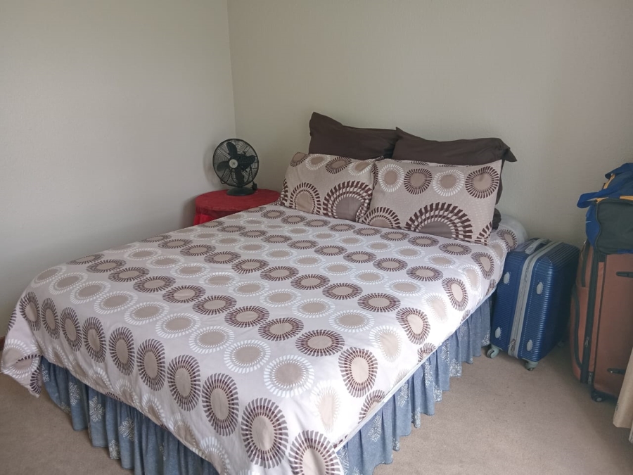 To Let 2 Bedroom Property for Rent in Klipfontein Gauteng