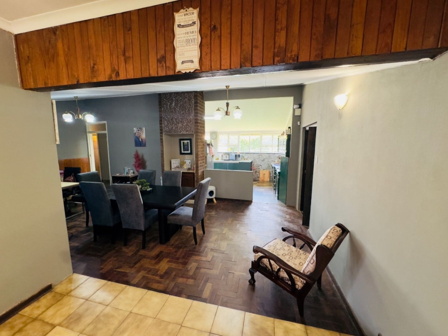  Bedroom Property for Sale in Valhalla Gauteng