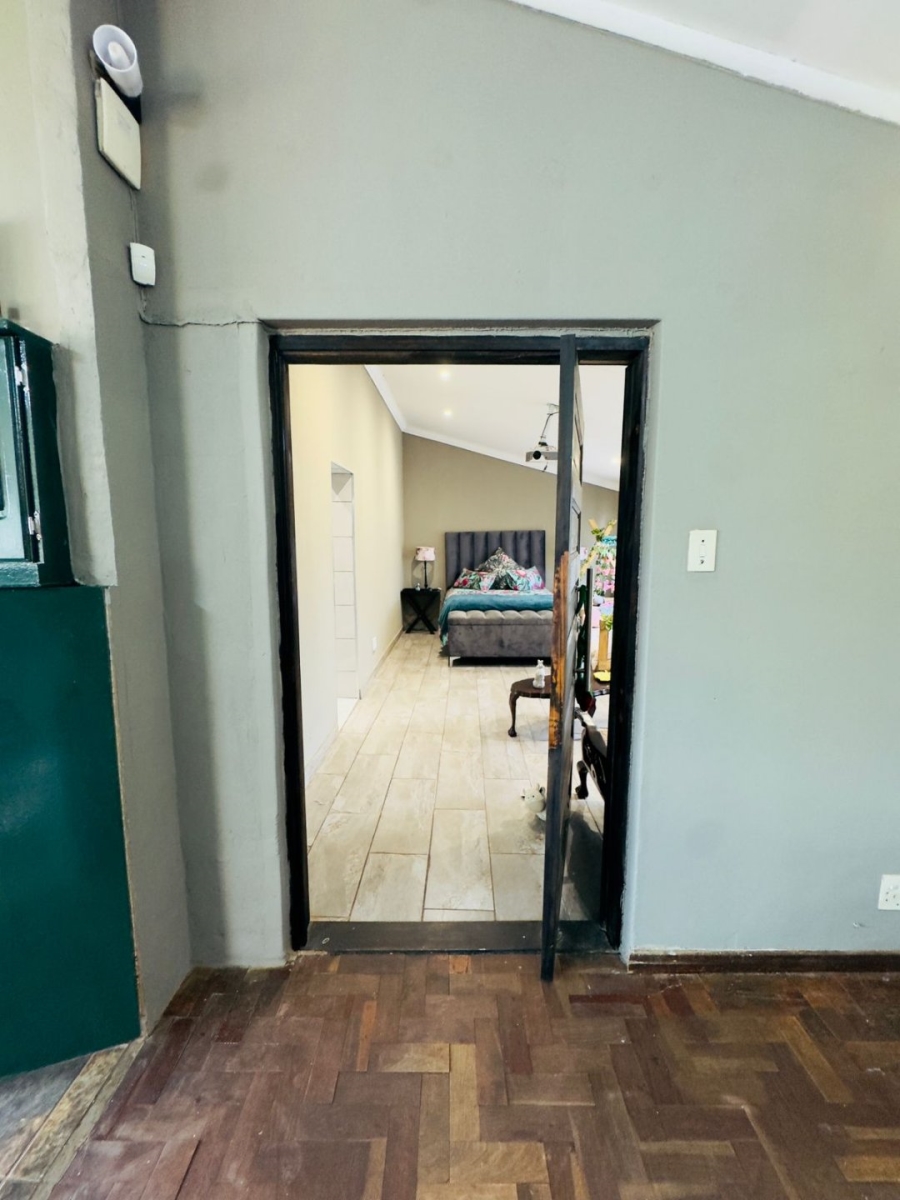  Bedroom Property for Sale in Valhalla Gauteng