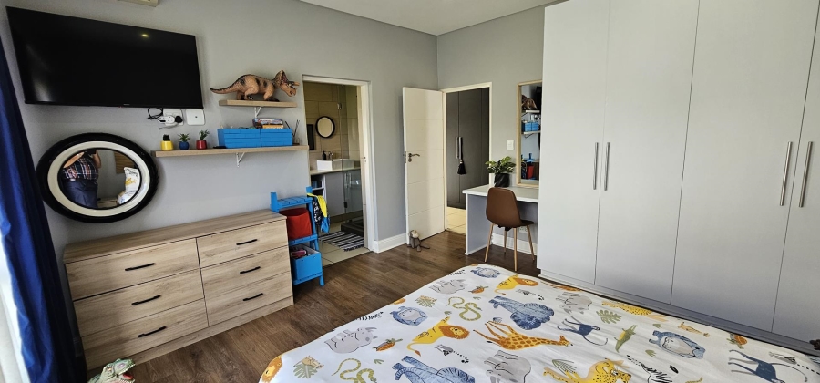 5 Bedroom Property for Sale in Silverwoods Country Estate Gauteng