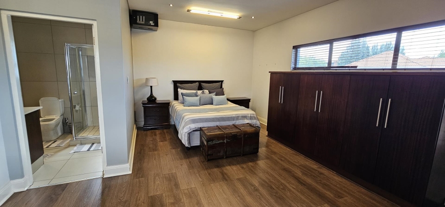 5 Bedroom Property for Sale in Silverwoods Country Estate Gauteng