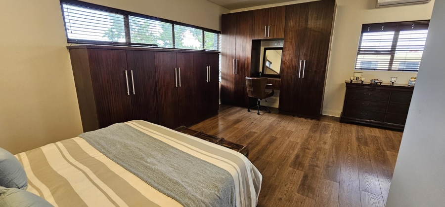 5 Bedroom Property for Sale in Silverwoods Country Estate Gauteng