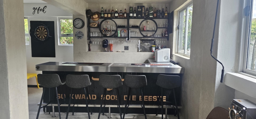 5 Bedroom Property for Sale in Silverwoods Country Estate Gauteng