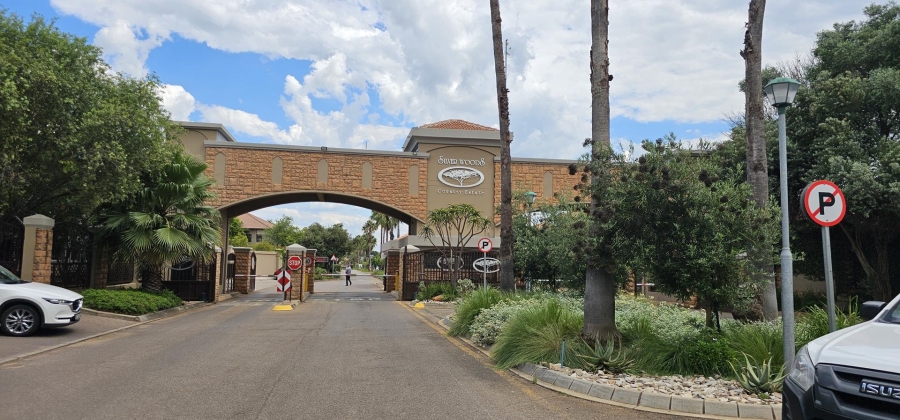 5 Bedroom Property for Sale in Silverwoods Country Estate Gauteng