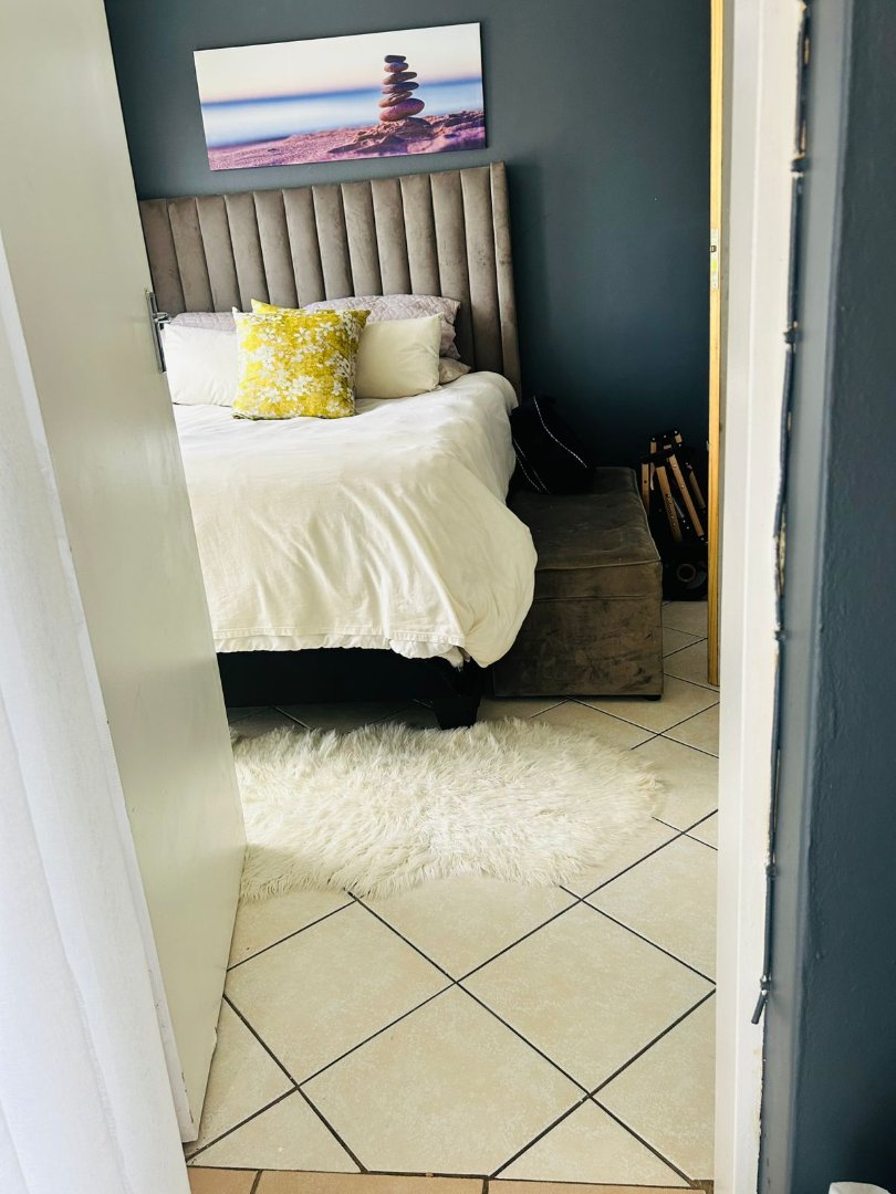 To Let 1 Bedroom Property for Rent in The Orchards Gauteng