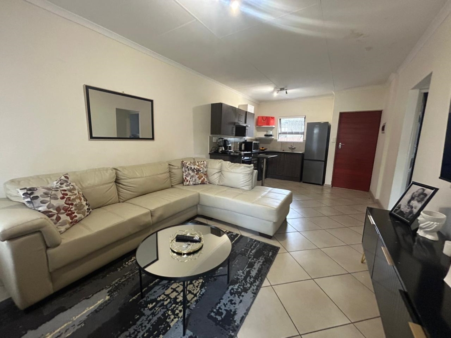 To Let 2 Bedroom Property for Rent in The Reeds Gauteng