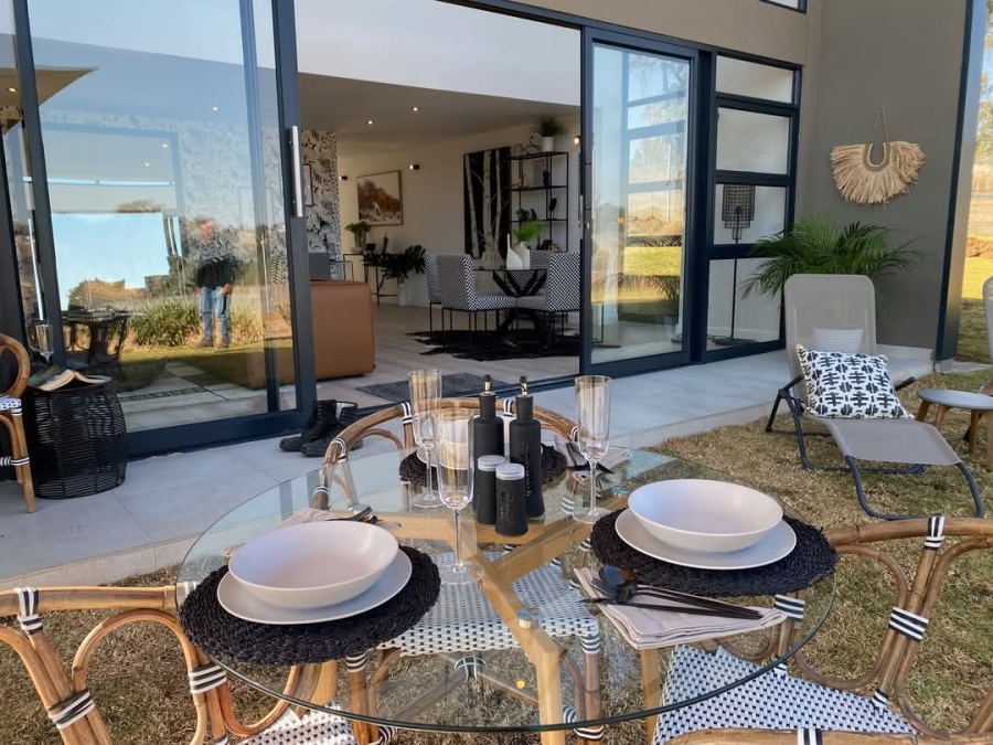 4 Bedroom Property for Sale in Muldersdrift Gauteng