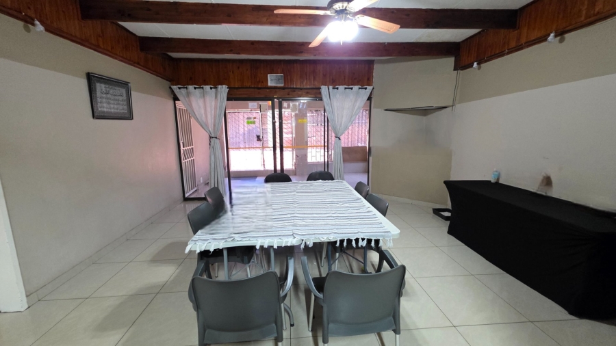  Bedroom Property for Sale in Erasmia Gauteng