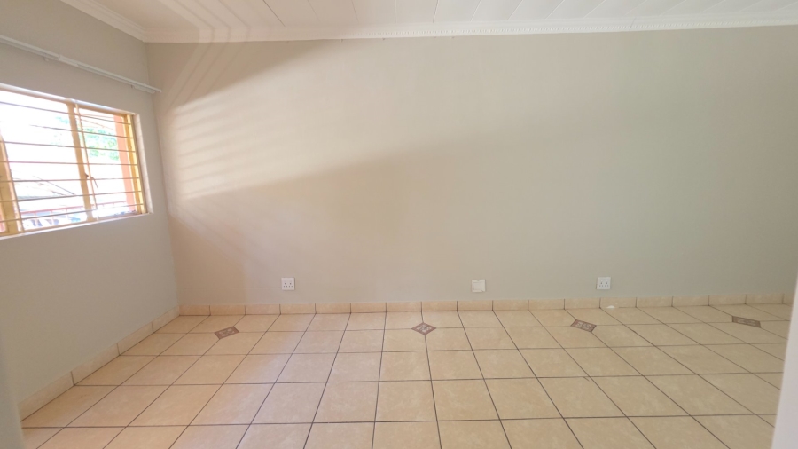 To Let 2 Bedroom Property for Rent in Erasmia Gauteng